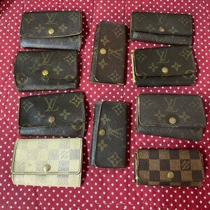 Lot of 10 Louis Vuitton keychain wallets